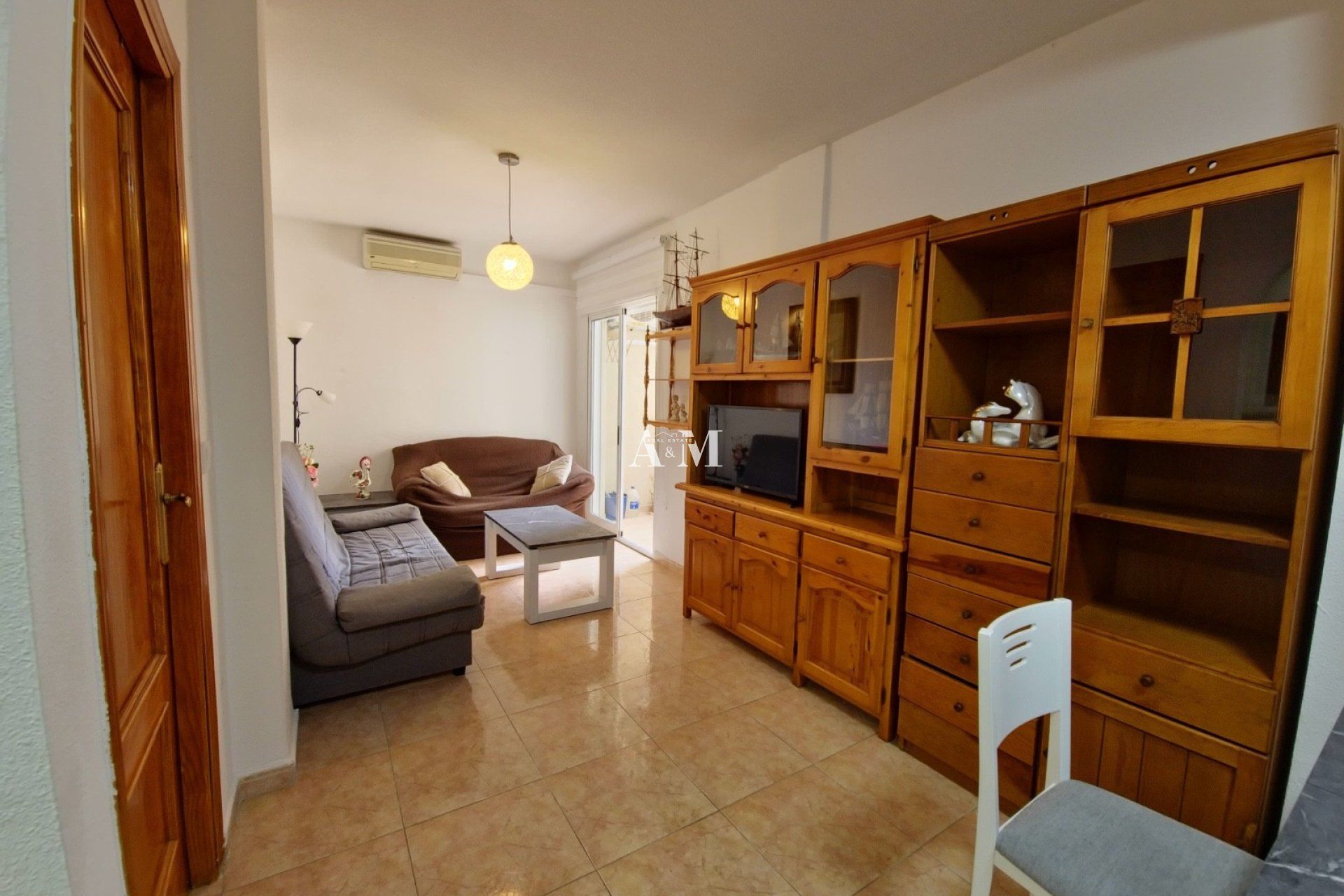 Living room of Apartment to rent in Torrevieja  with Air Conditioner, Swimming Pool and Furnished