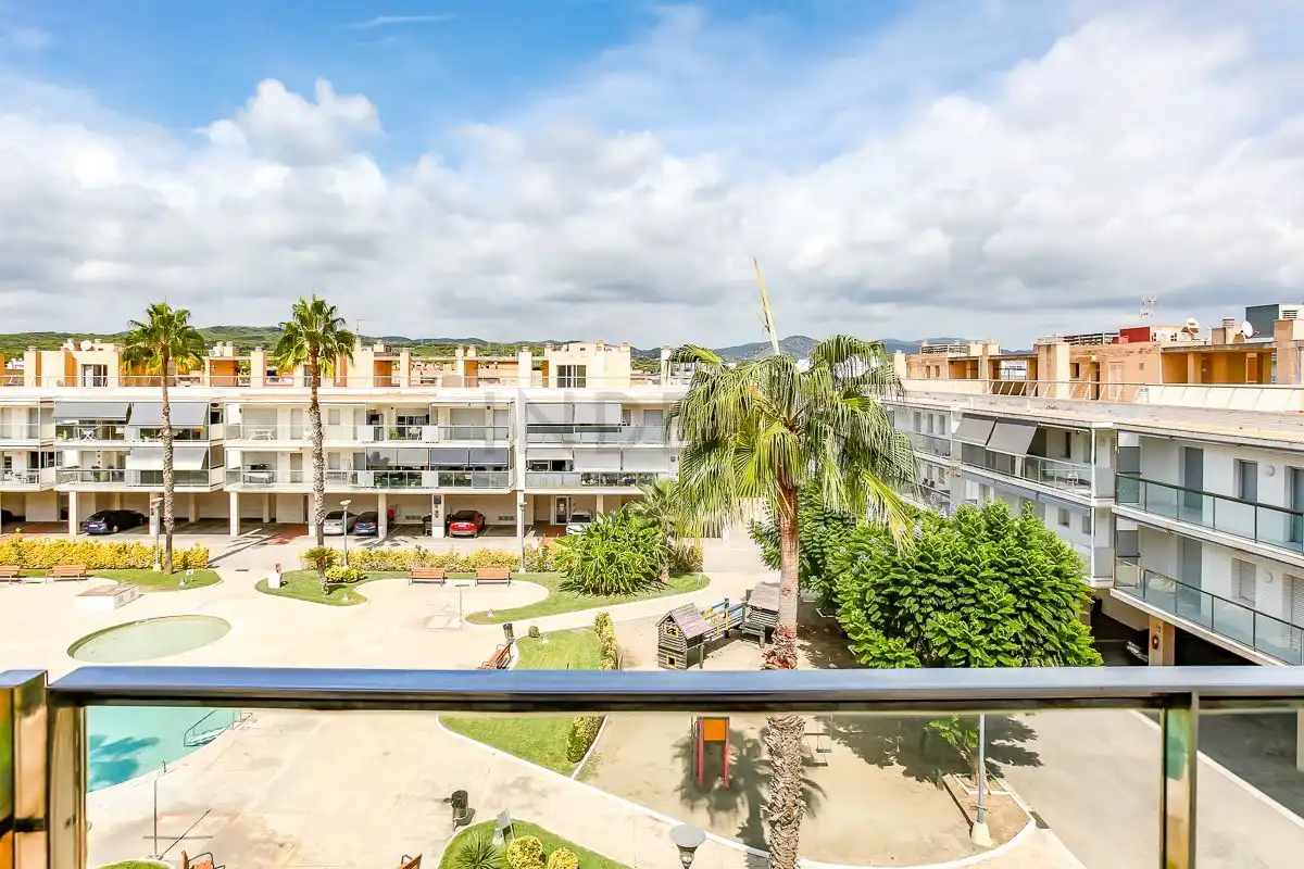 Pis amb piscina en venda a Les Salines - Pla de Sant Pere, imagen 17