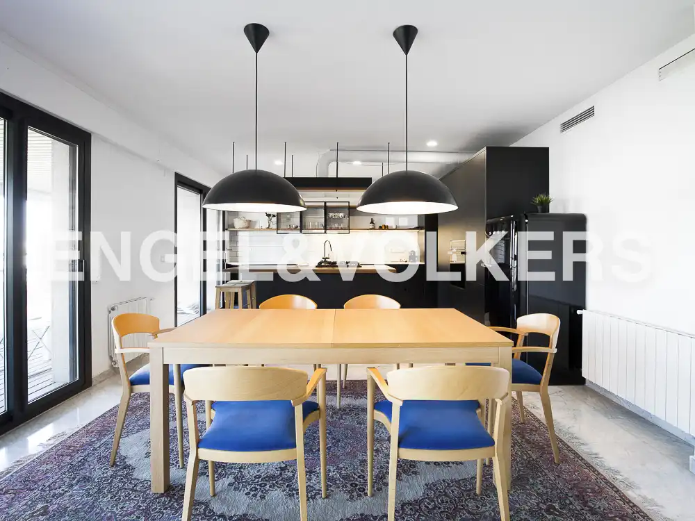 Menjador de Pis de lloguer en Valencia amb Aire condicionat, Calefacció i Terrassa