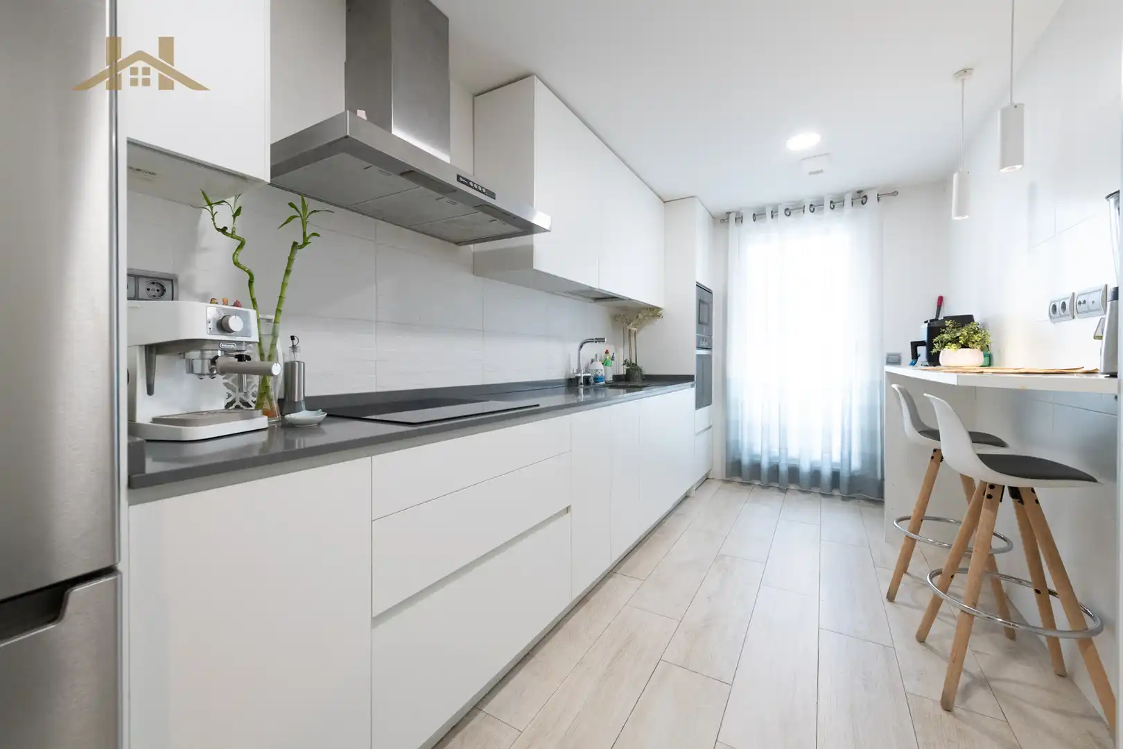 Küche von Wohnung zum Verkauf in Pinto mit Klimaanlage, Heizung und Terrasse