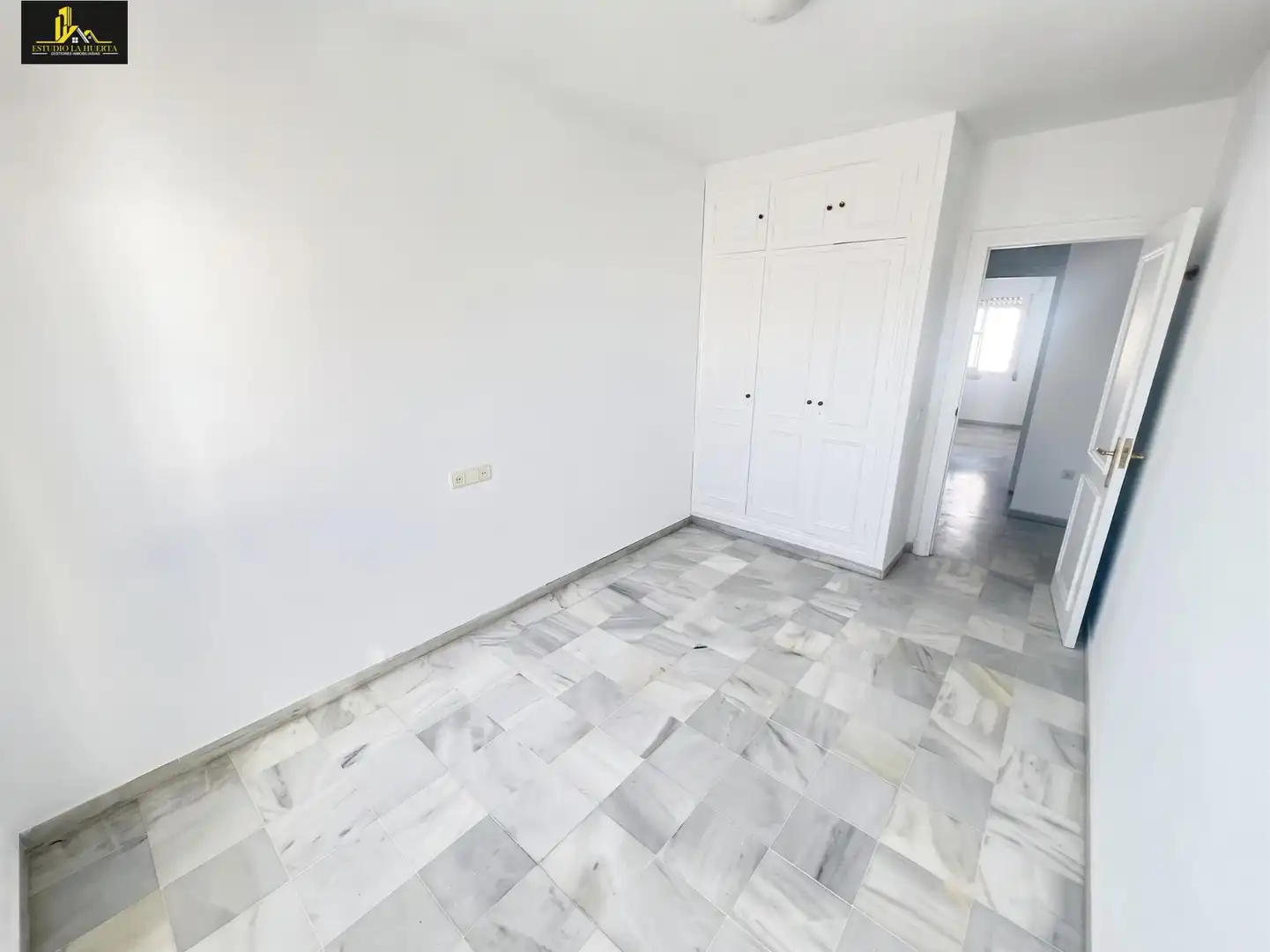 Dormitori de Casa o xalet en venda en El Retiro - Parque Atlántico - Ronda este