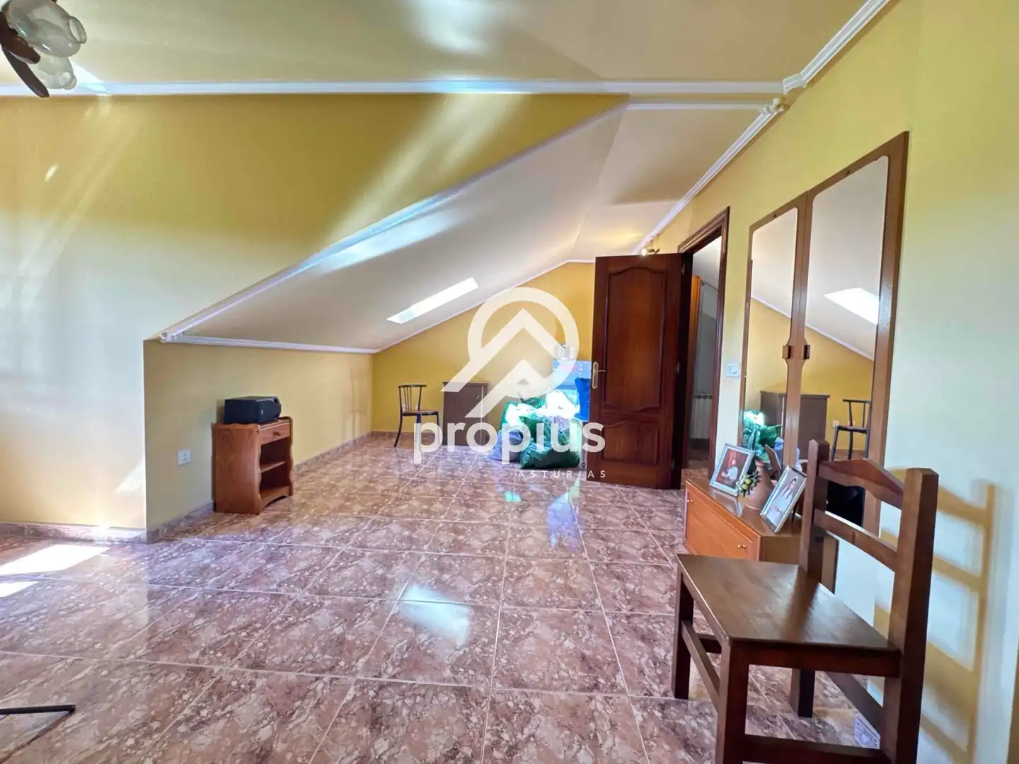 Casa o chalet en venta en Avilés con Calefacción, Jardín privado y Parquet