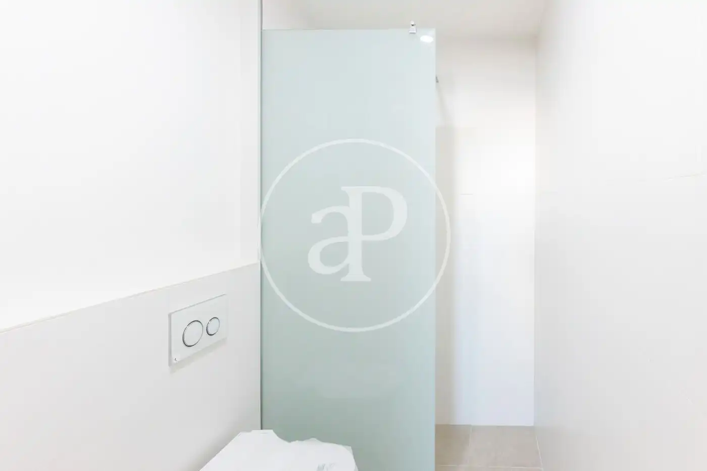 Bathroom of Flat for sale in  Palma de Mallorca  with Air Conditioner