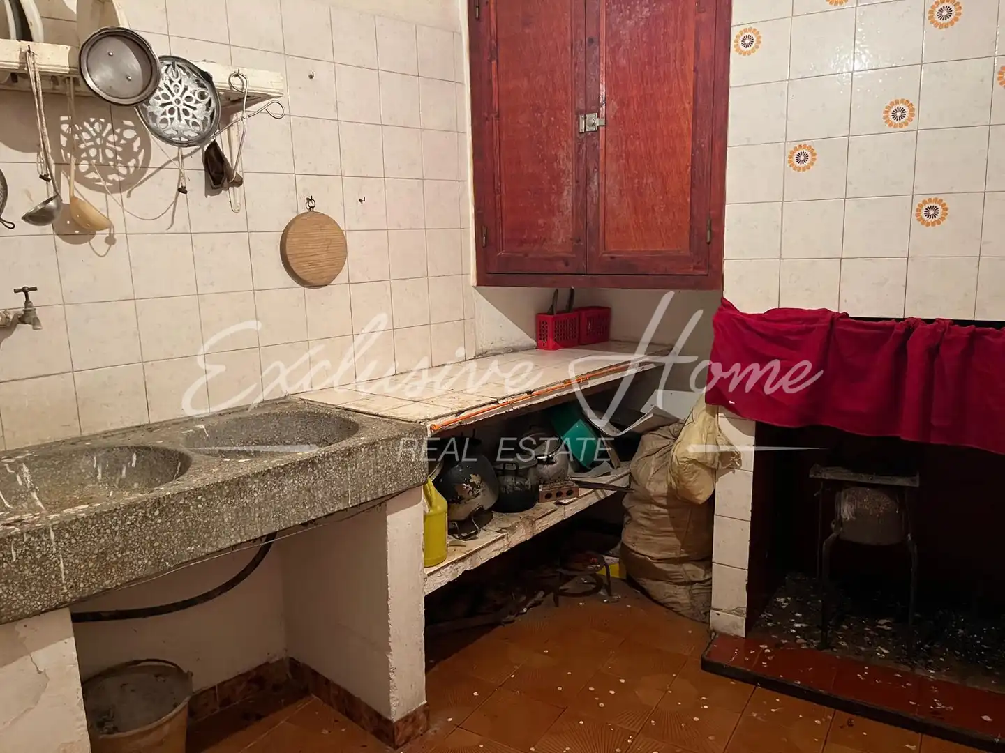 Cuina de Casa adosada en venda en La Jana amb Traster, Moblat i Balcó