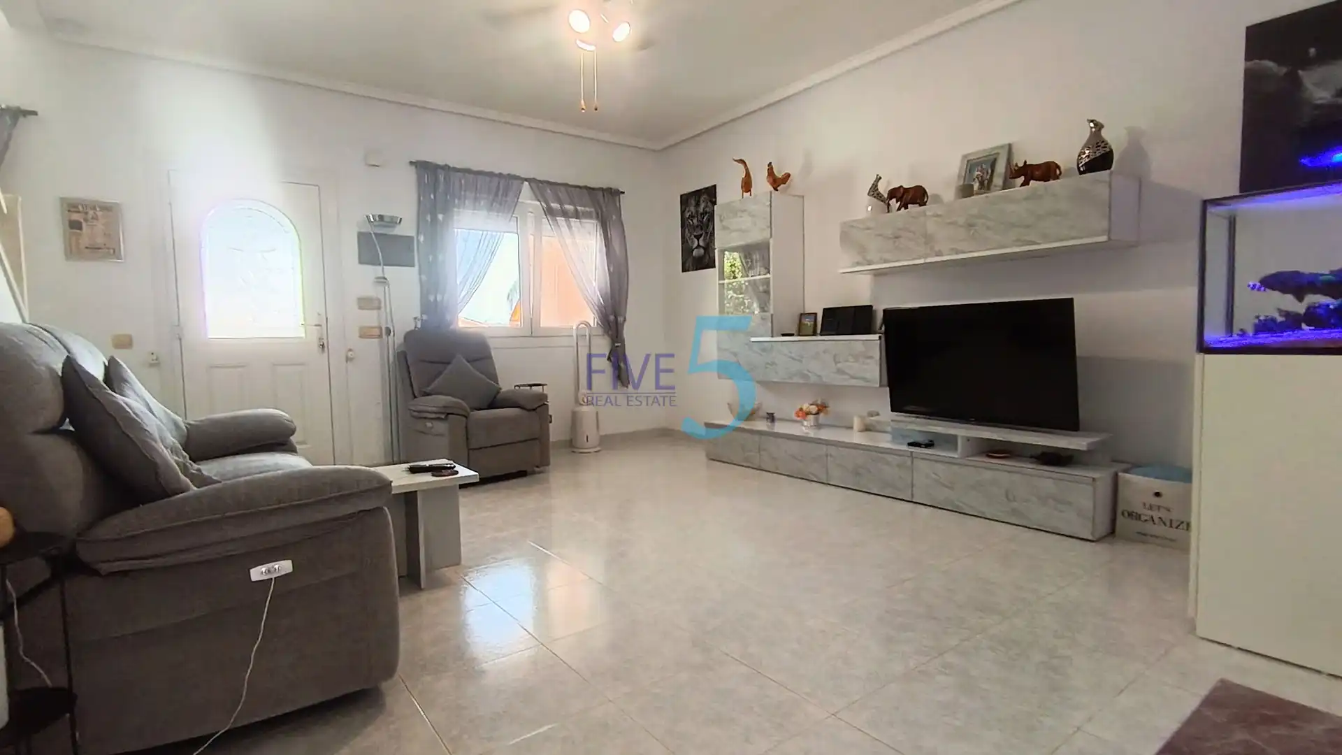 Casa adosada en venta en Doña Pepa