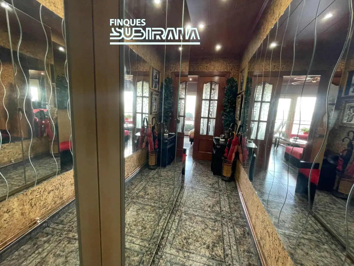 Appartamento con terrazza in vendita a El Poble Sec, imagen 33