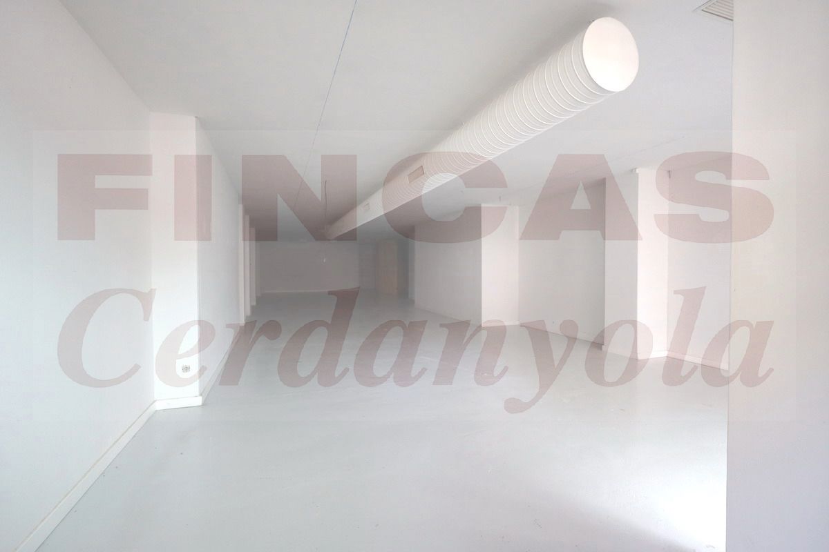 Premises to rent in Catalunya - Fontetes