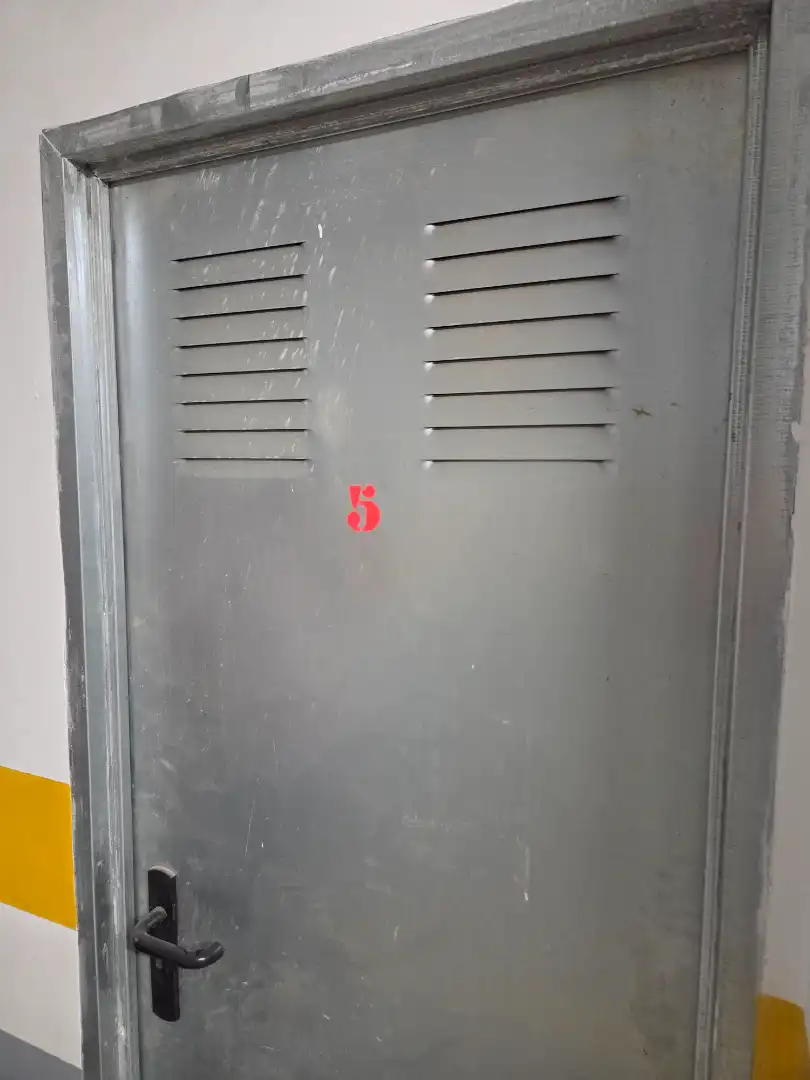 Parking of Flat for sale in Foz  with Heating, Storage room and Furnished