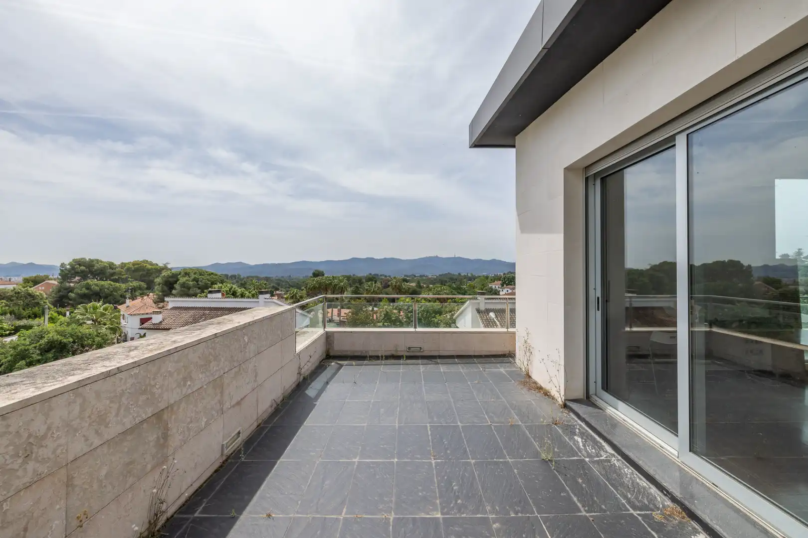 Terrace of Houses for sale in Cerdanyola del Vallès  with Furnished