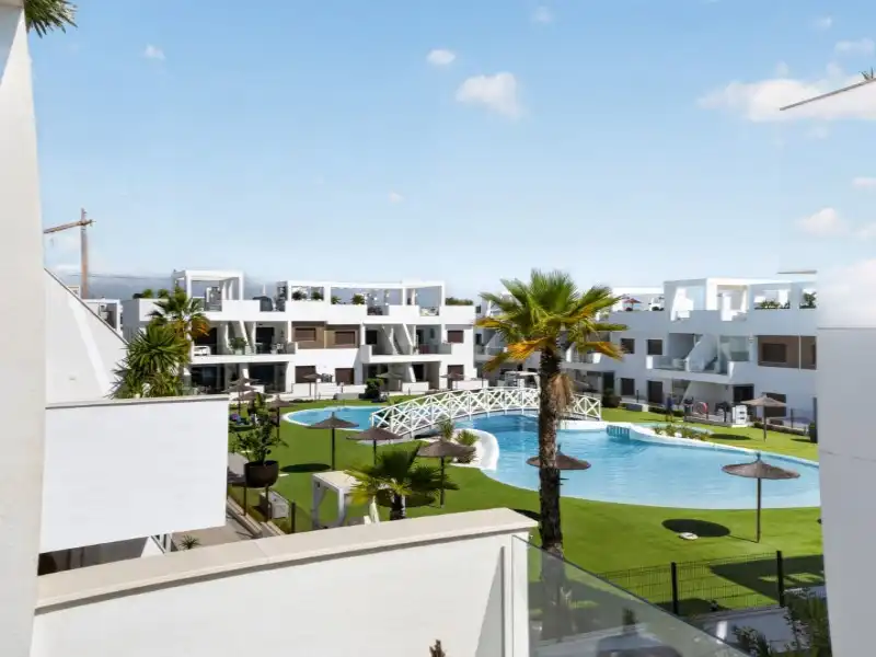Ático con terraza en venta en Los Balcones - Los Altos, imagen 8