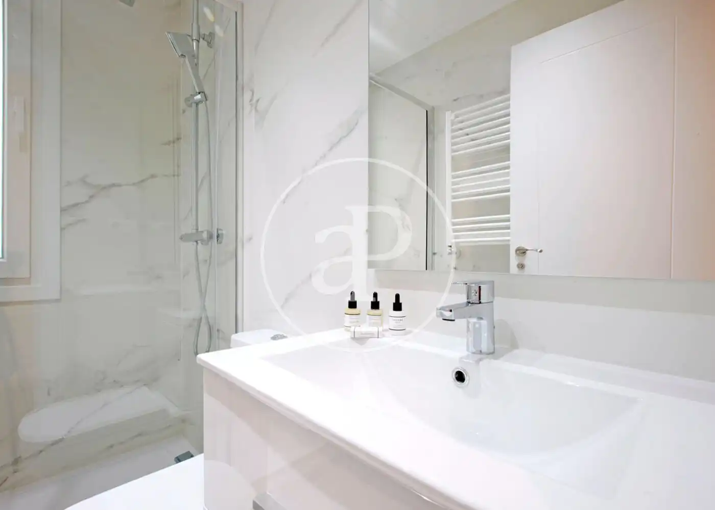 Baño de Piso en venta en Madrid con Aire acondicionado y Calefacción