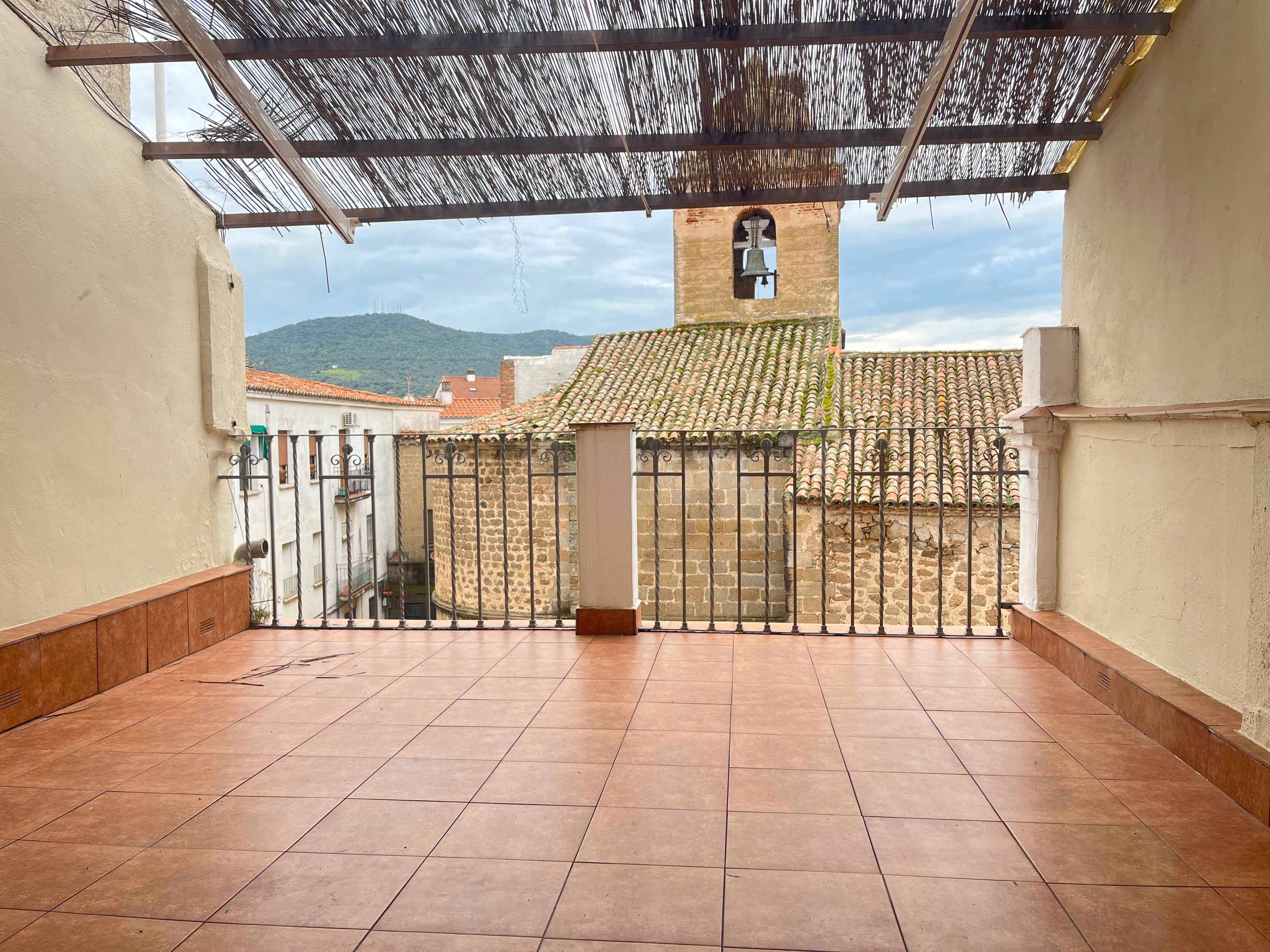 Attic to rent in Calle San Pedro, Centro Ciudad