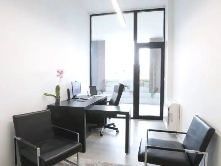 Oficina de lloguer en Santander amb Aire condicionat, Calefacció i Terrassa