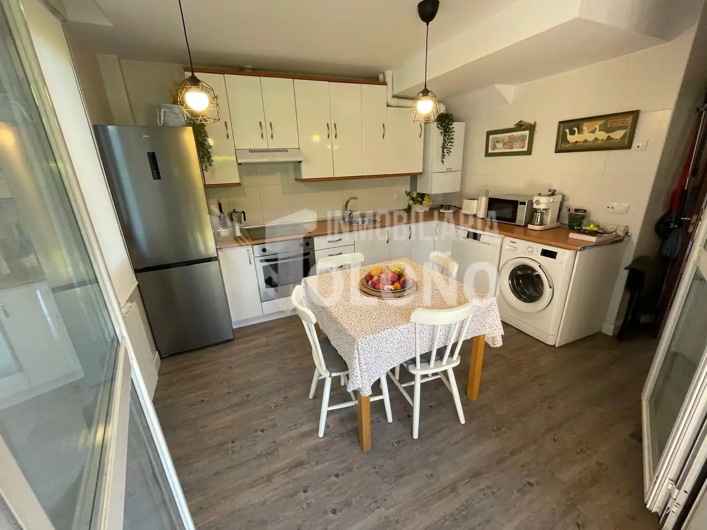 Cocina de Casa o chalet en venta en Anguciana con Calefacción, Jardín privado y Parquet