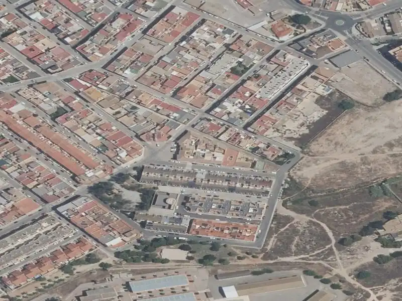 Piso en venta en Calle Alfambra - los Dolores, imagen 2
