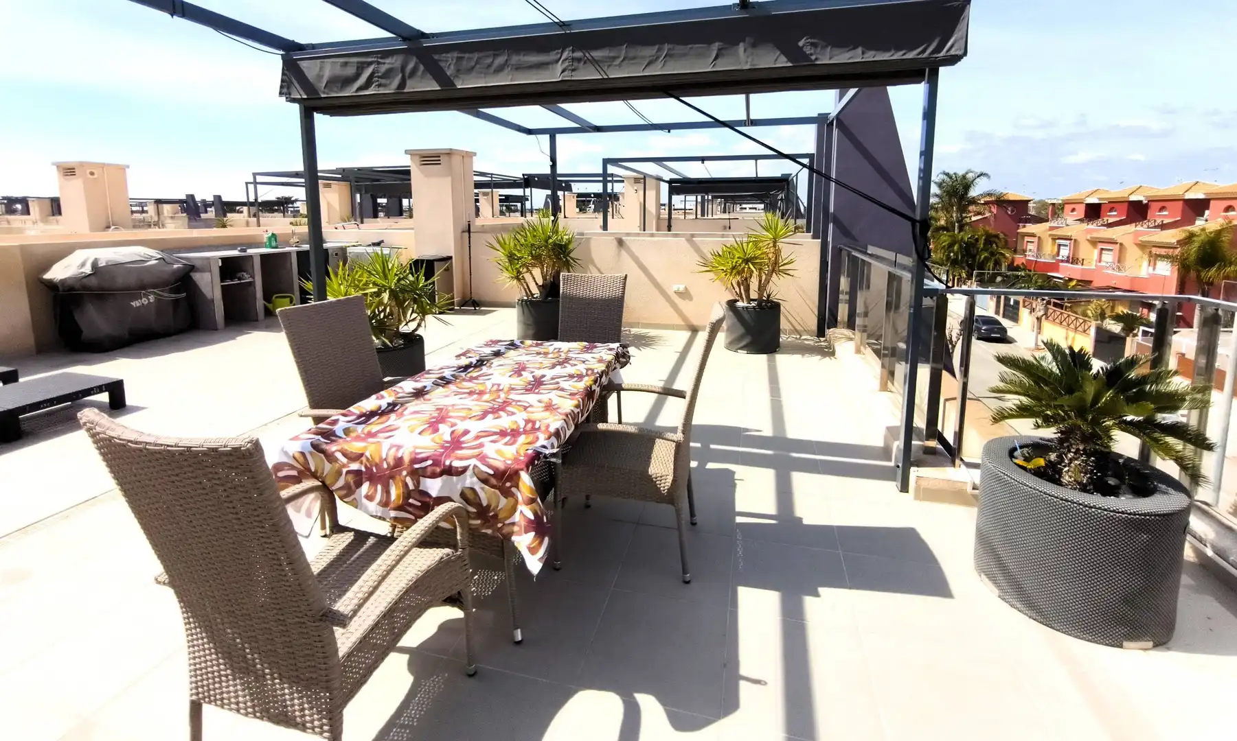 Terrasse von Wohnungen zum Verkauf in Pilar de la Horadada mit Klimaanlage, Heizung und Terrasse