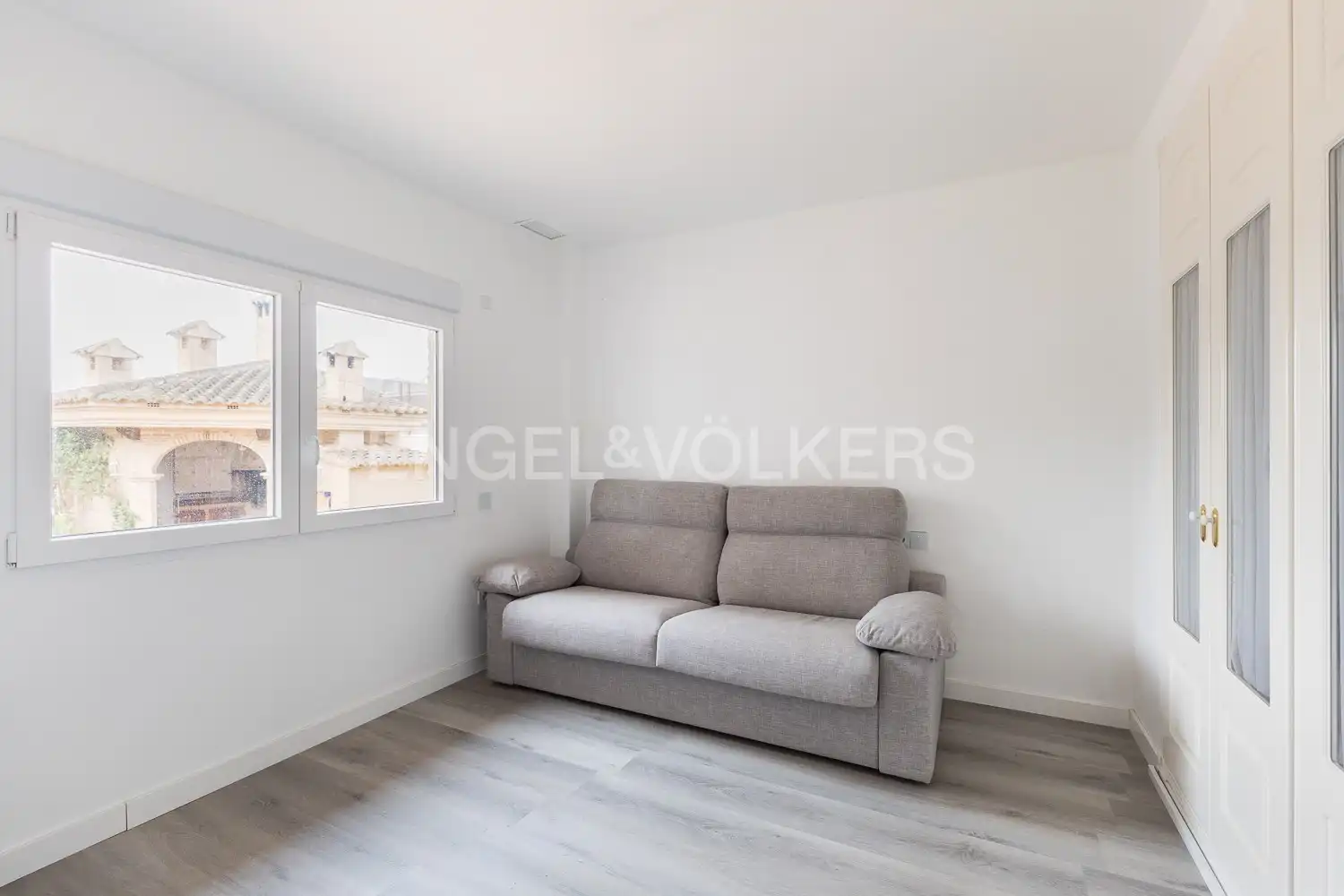 Bedroom of Houses for sale in L'Eliana  with Air Conditioner, Heating and Private garden