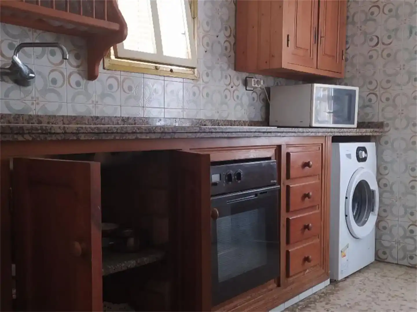 Kitchen of Detached homes for sale in Almonte ciudad