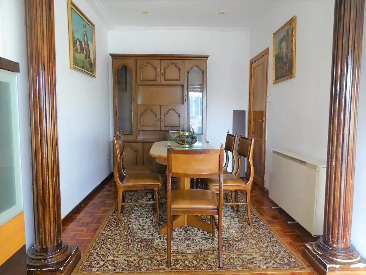 Menjador de Apartament en venda en Ourense Capital  amb Calefacció, Parquet i Moblat