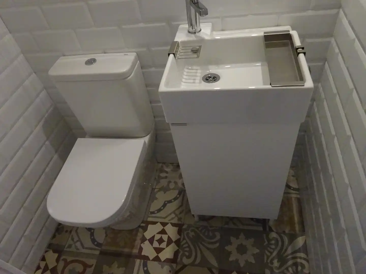 Baño de Dúplex de alquiler en Sevilla con Aire acondicionado, Calefacción y Amueblado