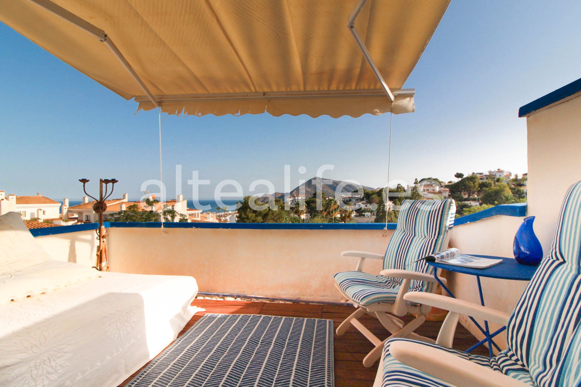 Vista exterior de Ático en venta en Altea con Aire acondicionado, Calefacción y Terraza