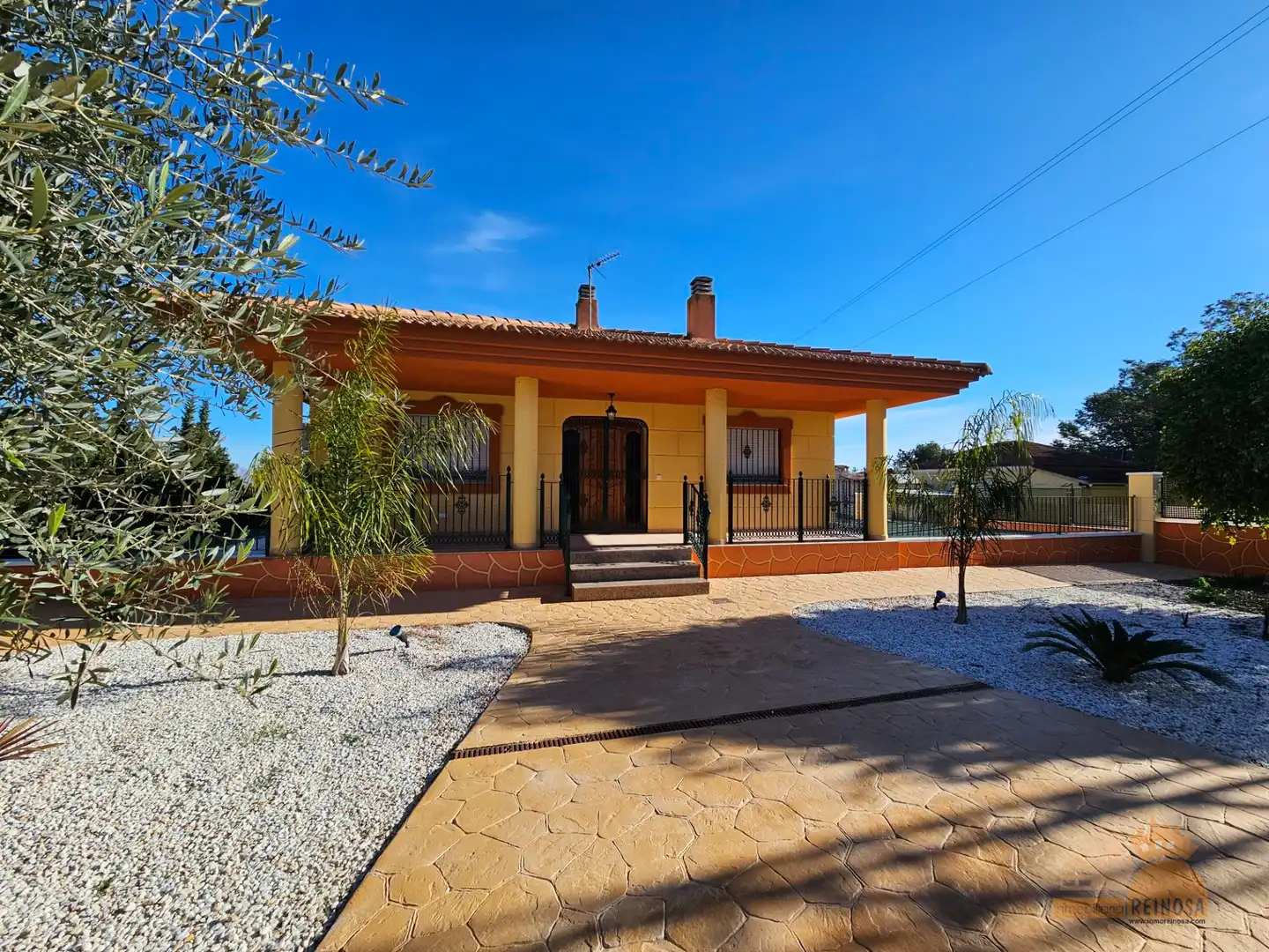Vista exterior de Casa o xalet de lloguer en Molina de Segura amb Aire condicionat, Calefacció i Jardí privat
