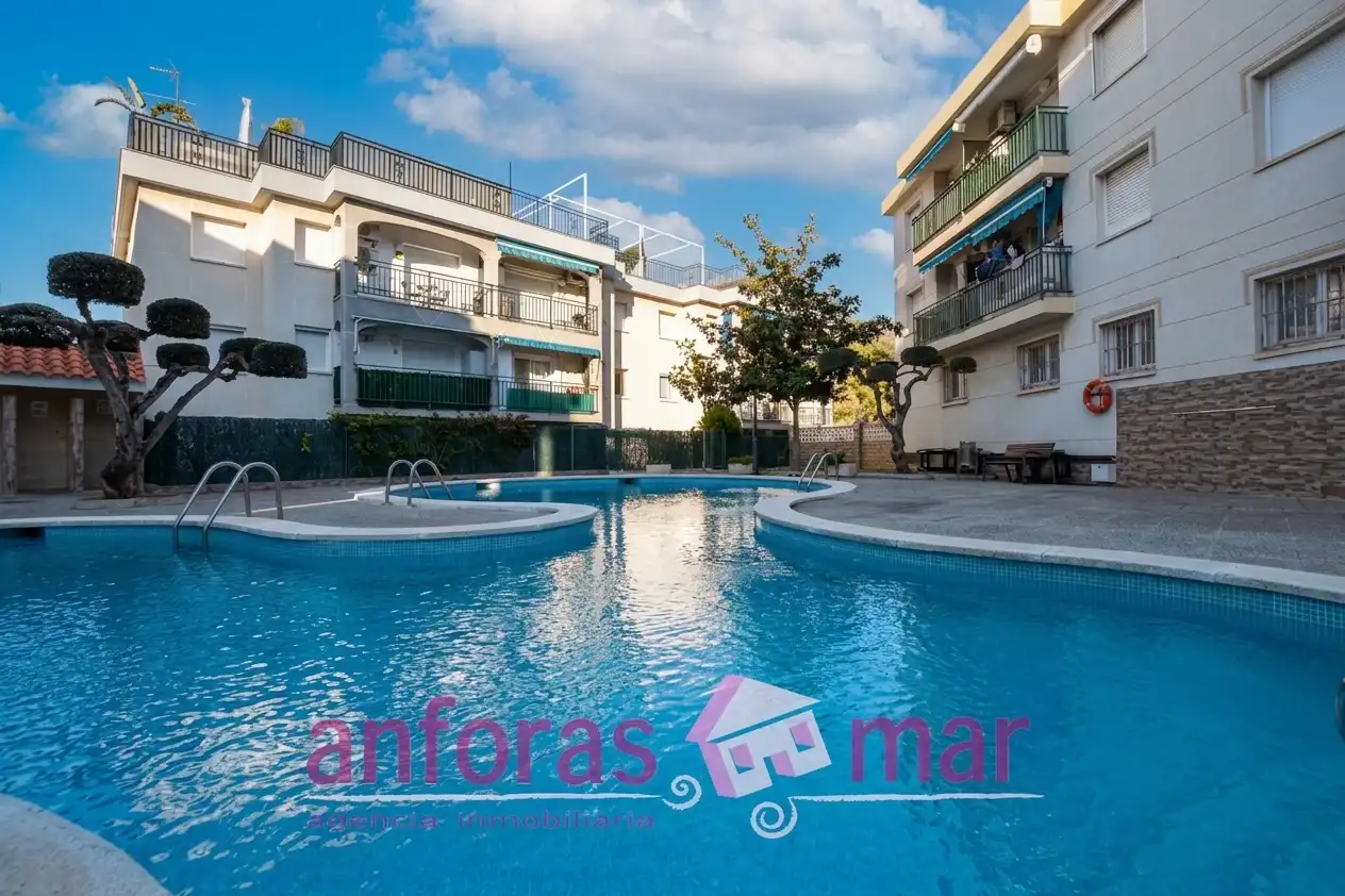 Swimming pool of Flat for sale in Torredembarra  with Air Conditioner, Heating and Terrace
