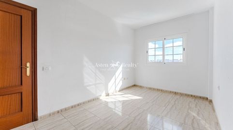 Foto 5 de Ático en venta en Jilguero, Palm - Mar, Arona