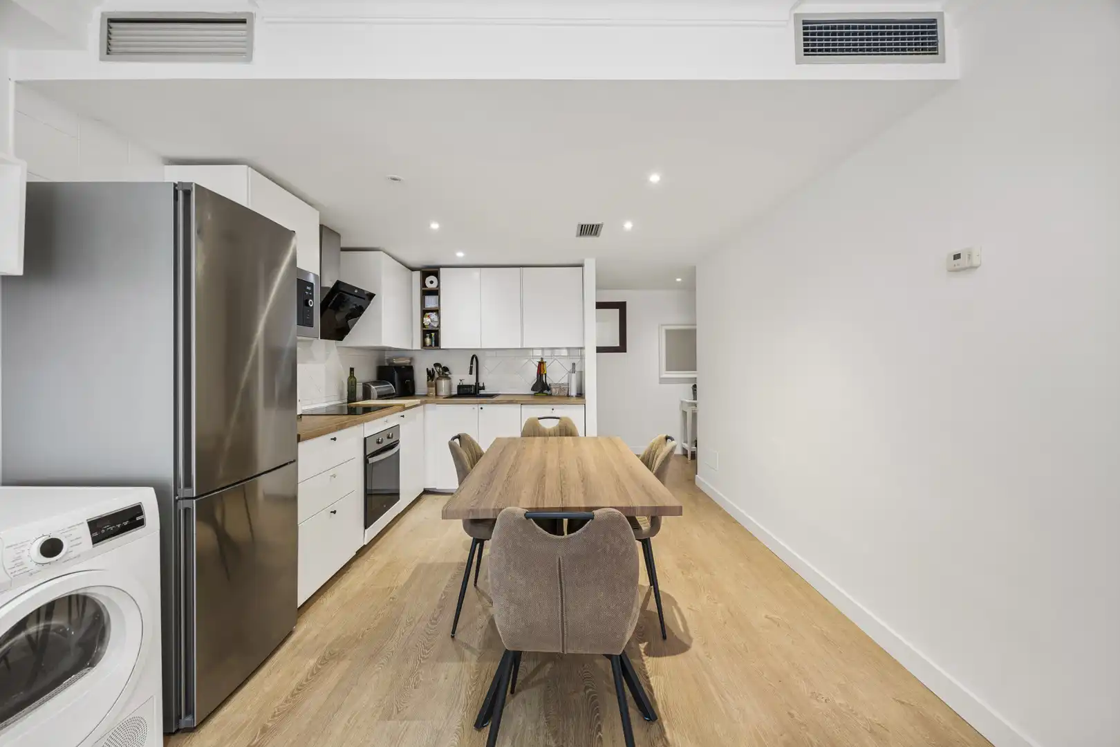 Apartamento en venta en Benahavís con Aire acondicionado, Terraza y Piscina