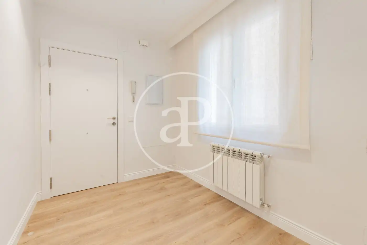 Habitación de Piso en venta en Madrid con Aire acondicionado, Calefacción y Terraza