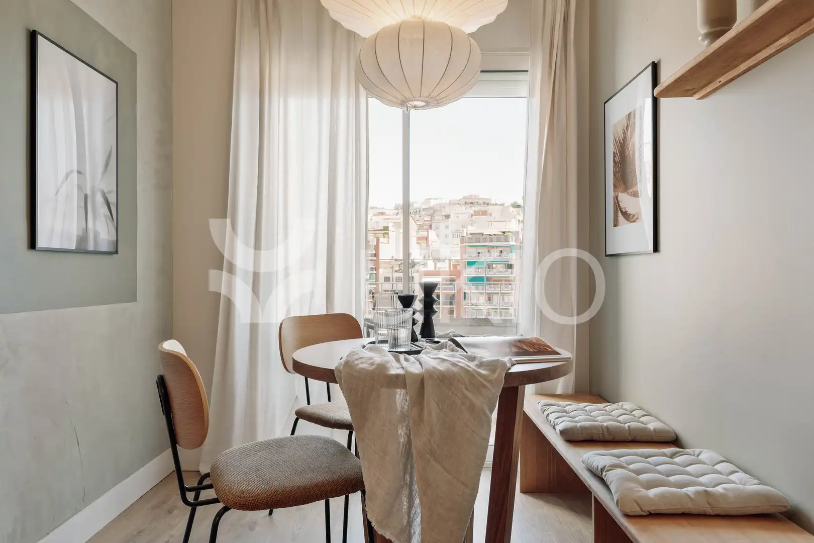 Apartamento con terraza en alquiler en Carrer de Balmes, imagen 3