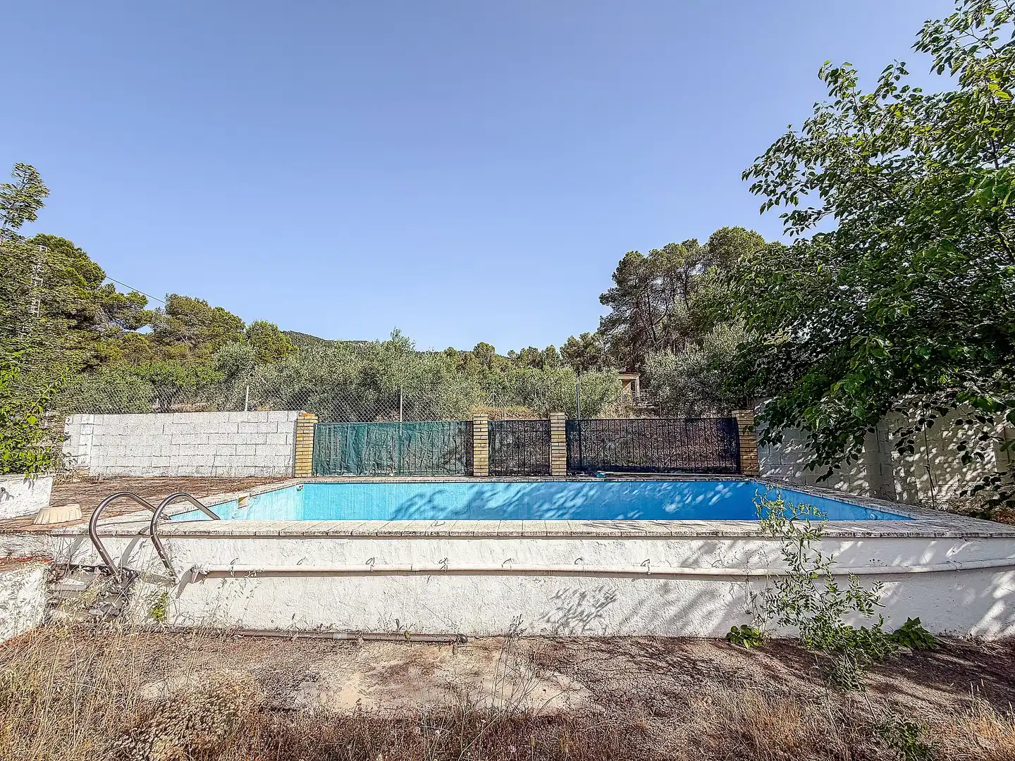 Schwimmbecken von Country house zum Verkauf in Biar
