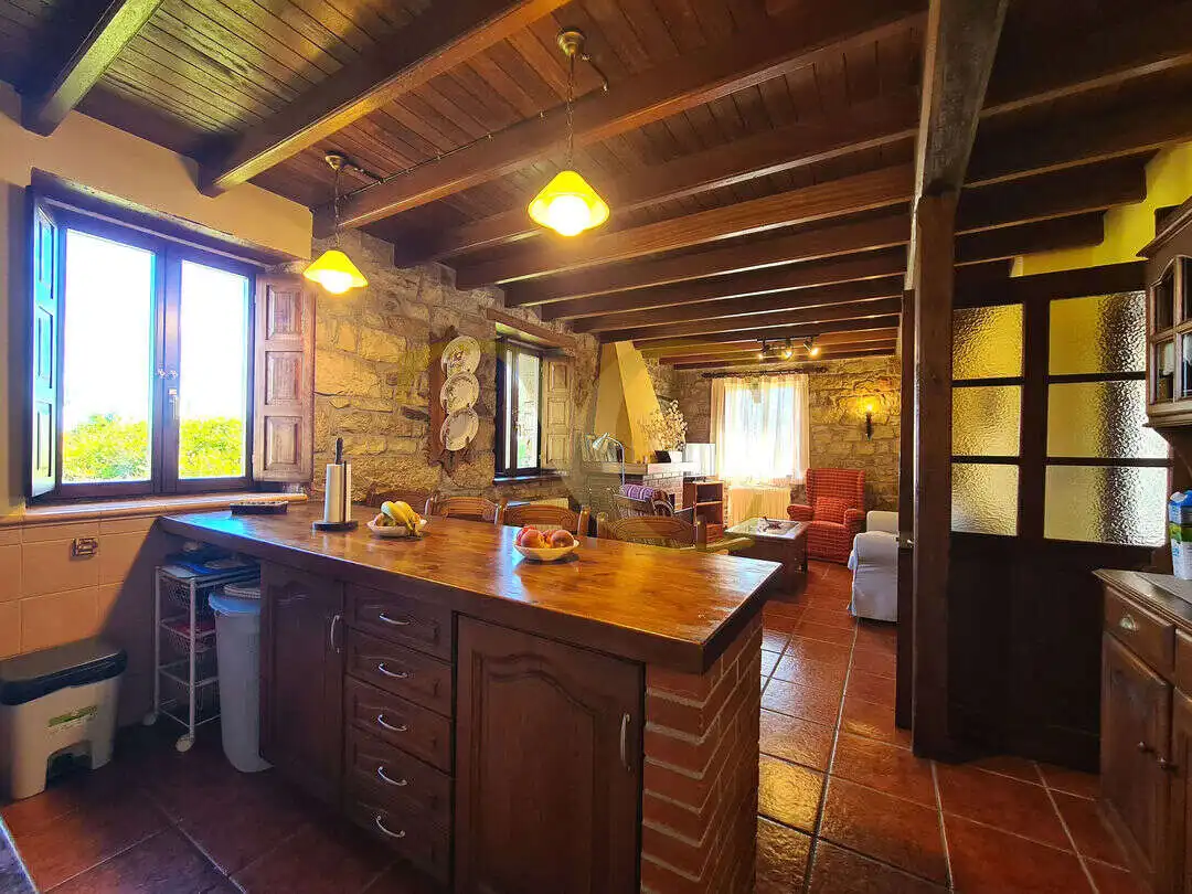 Cocina de Casa o chalet en venta en Villaviciosa con Calefacción, Jardín privado y Amueblado