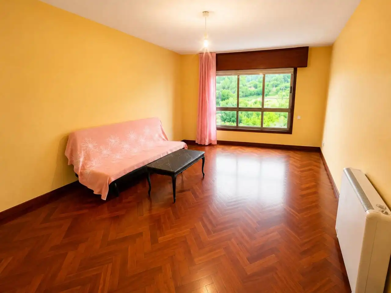 Wohnzimmer von Maisonette zum Verkauf in Miño mit Abstellraum
