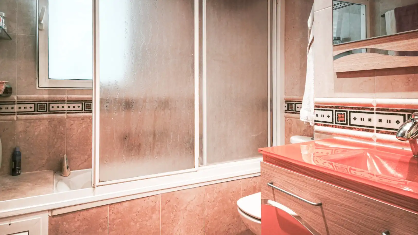 Badezimmer von Haus oder Chalet zum Verkauf in Oliva mit Klimaanlage, Heizung und Terrasse