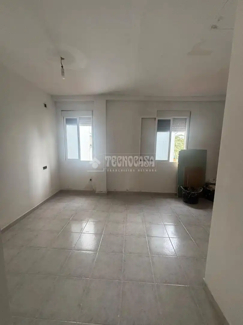 Habitación de Piso en venta en Alcalá de Guadaira con Terraza