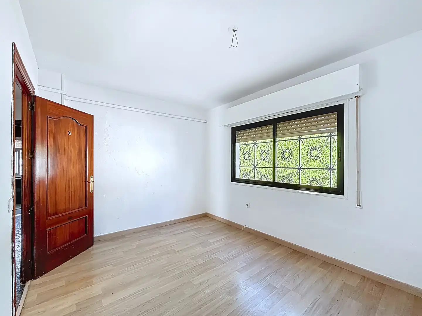 Bedroom of Houses for sale in Málaga  with Air Conditioner, Private garden and Terrace