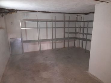 Business premises to rent in Avenida de la Hiedra 10