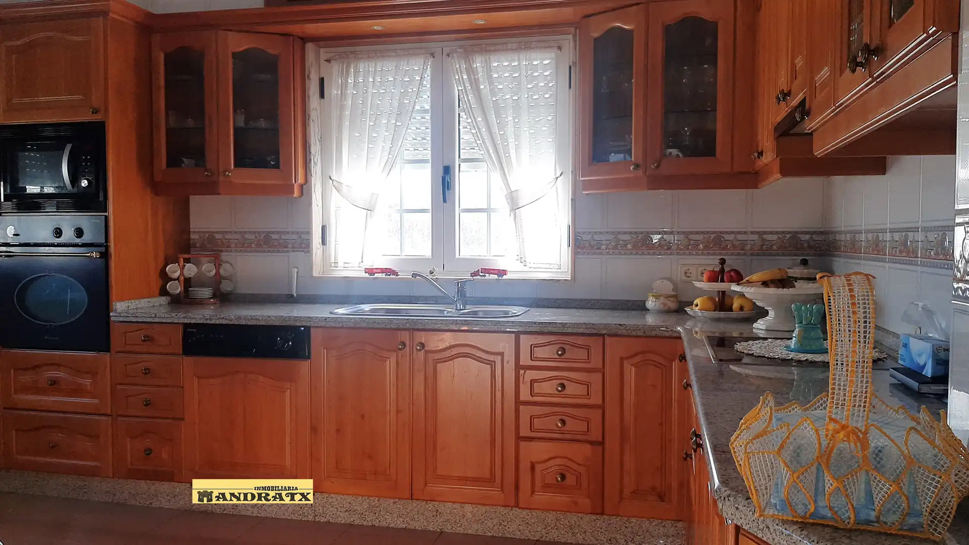 Cuina de Casa o xalet en venda en Ferrol amb Calefacció