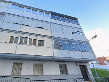 Appartement à vendre à ADORATRICES