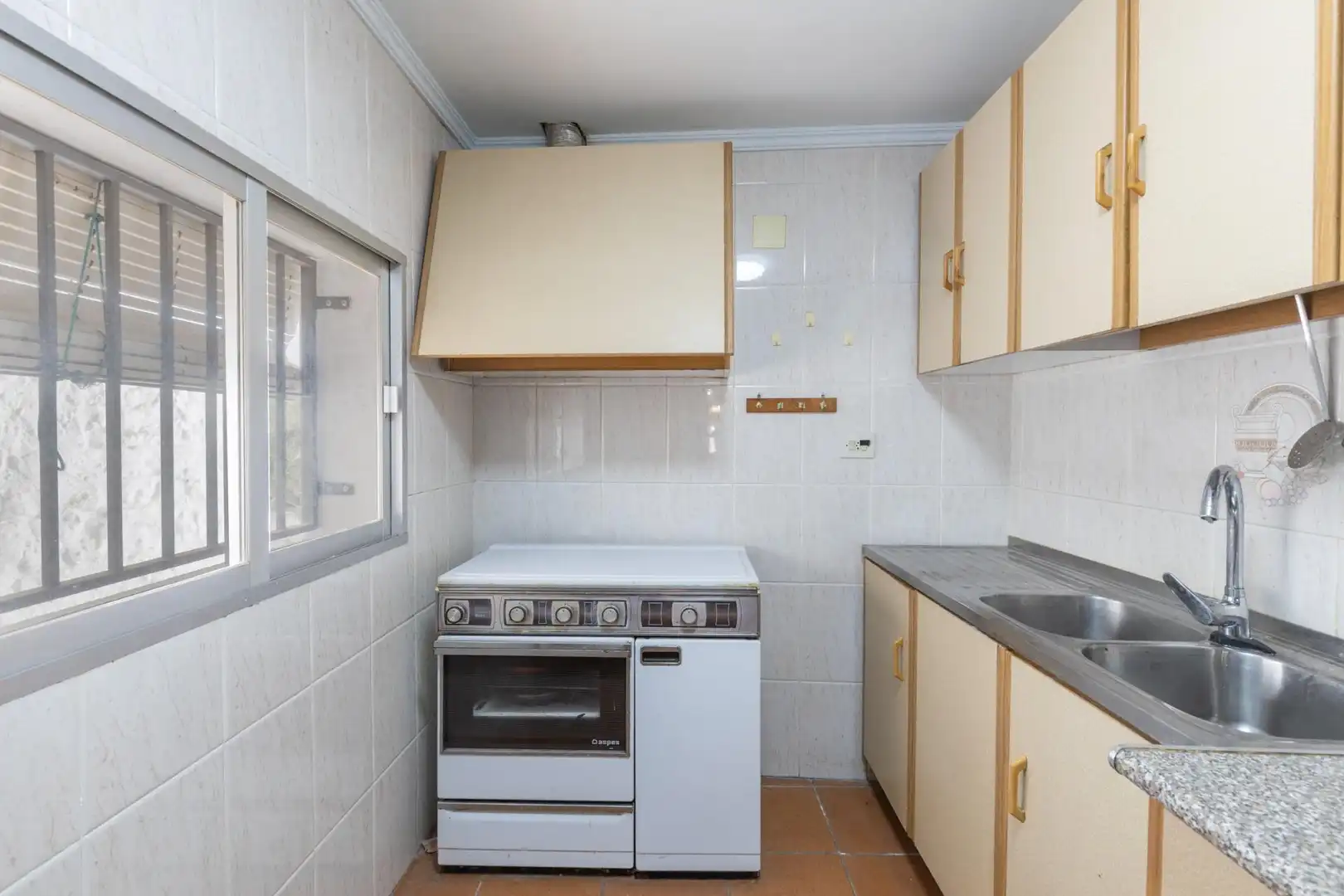 Kitchen of Houses for sale in Jayena  with Terrace and Balcony