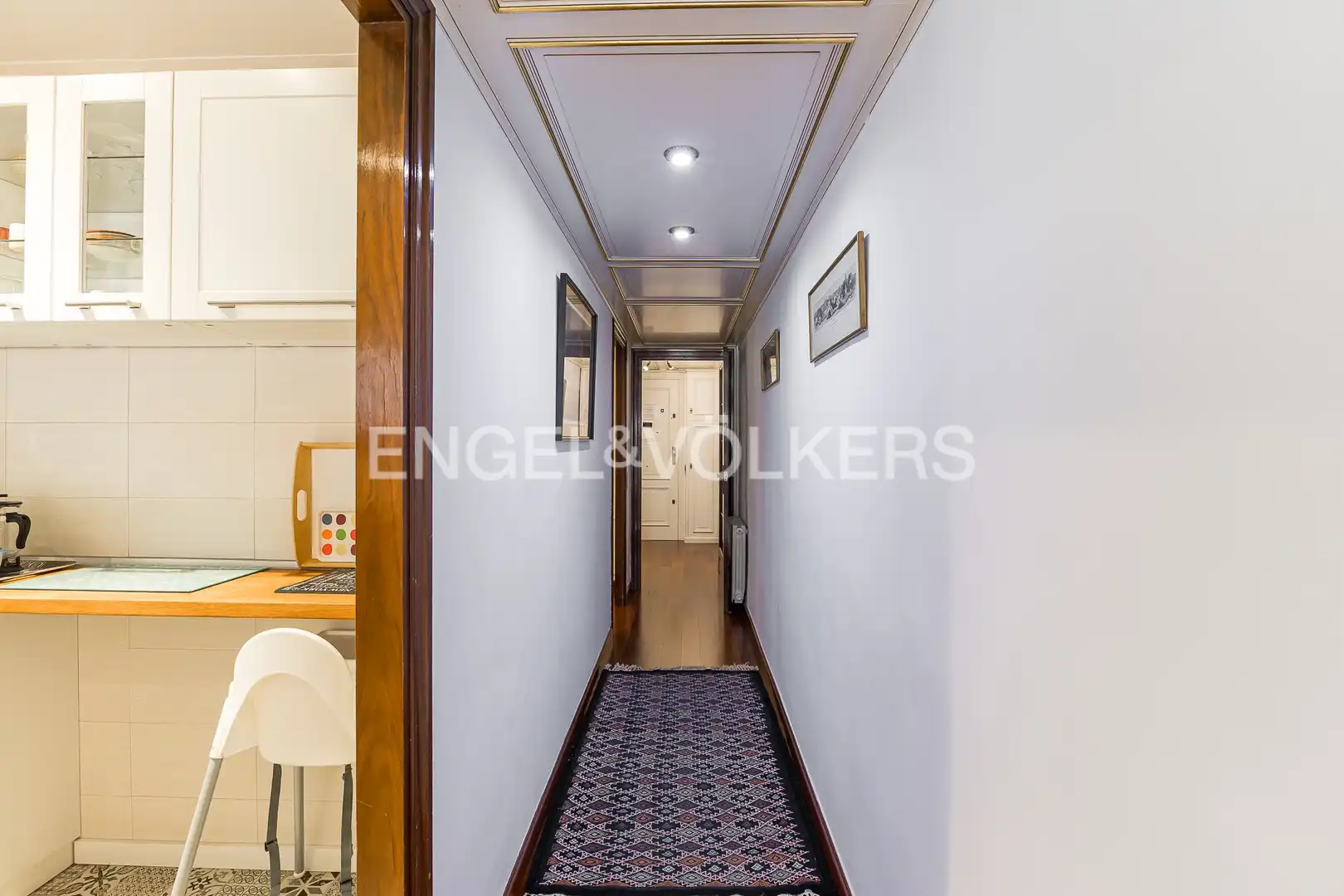 Flat for sale in Barcelona  with Air Conditioner, Heating and Parquet flooring