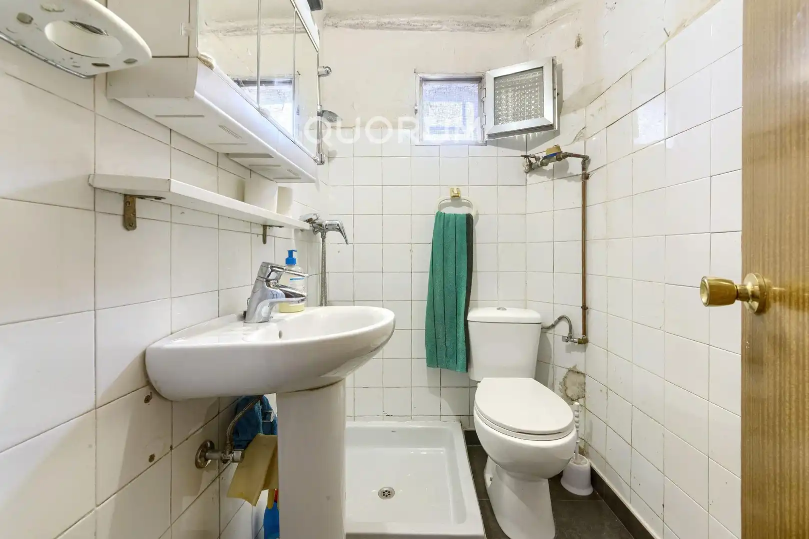 Bathroom of Flat for sale in Basauri 