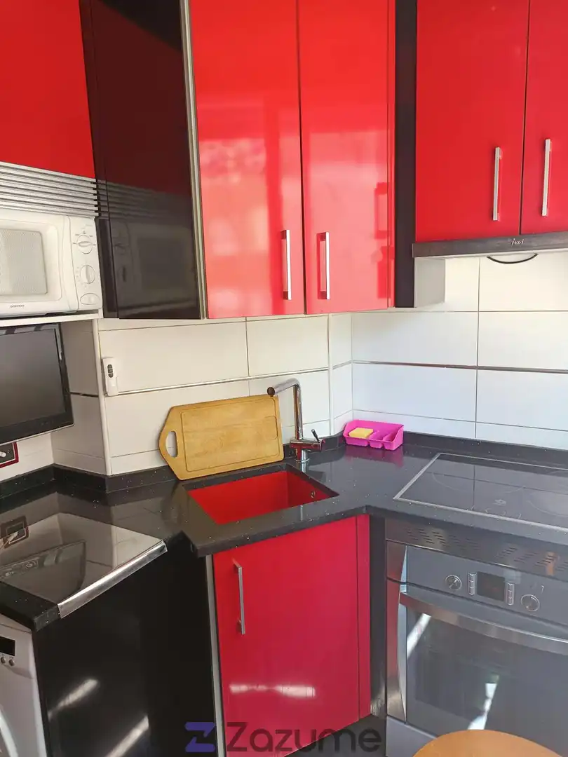 Kitchen of Flat for rent in Madrid  with Air Conditioner, Heating and Parquet flooring