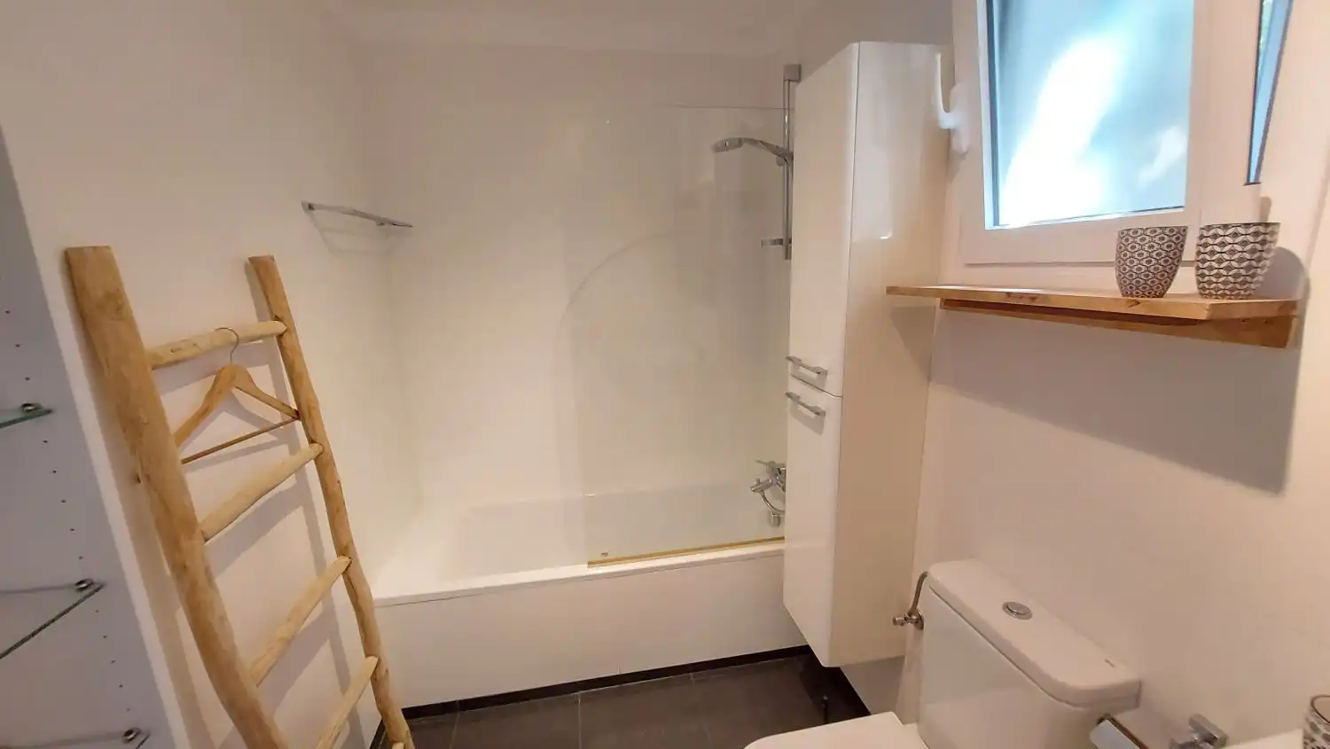 Baño de Finca rústica en venta en Torrox con Aire acondicionado, Calefacción y Jardín privado