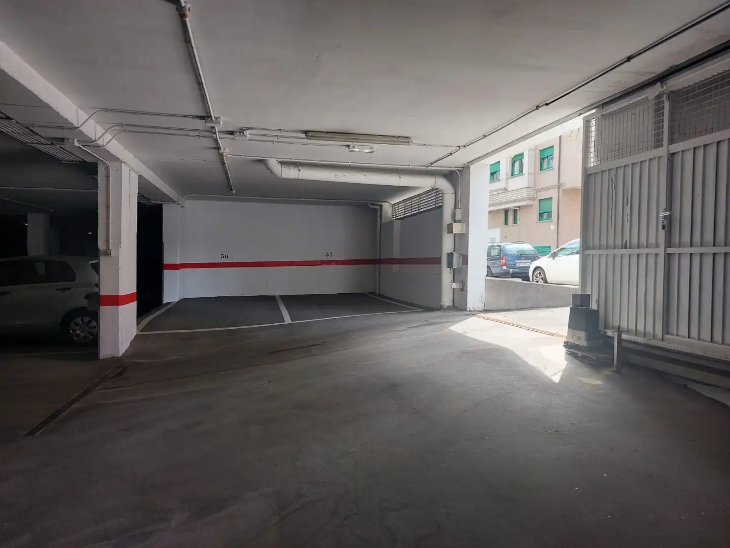 Aparcament de Garatge de lloguer en Oviedo 