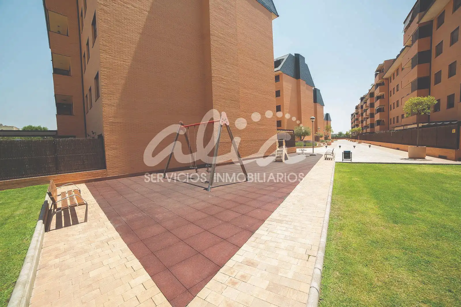 Vista exterior de Pis en venda en Pinto amb Aire condicionat, Calefacció i Parquet