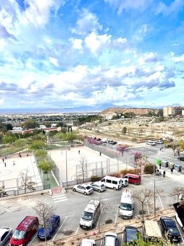 Piso en Venta en Calle TOPACIO, DEL en Colonia Requena