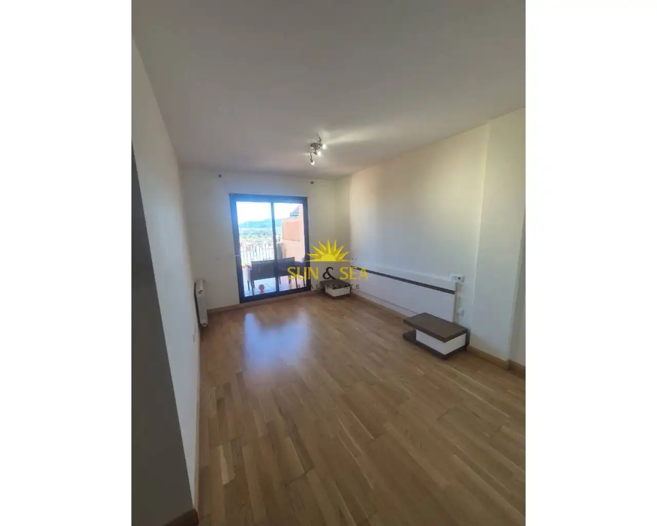 Living room of Flat for sale in Murcia  with Air Conditioner, Heating and Parquet flooring