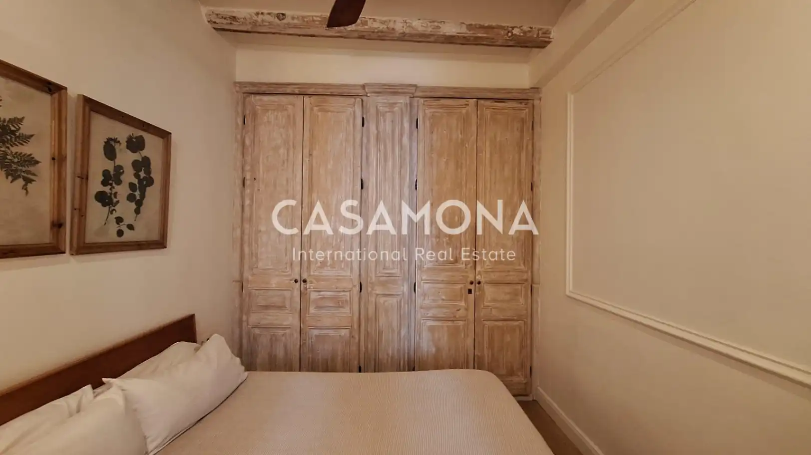 Habitación de Apartamento en venta en Barcelona con Aire acondicionado, Calefacción y Balcón